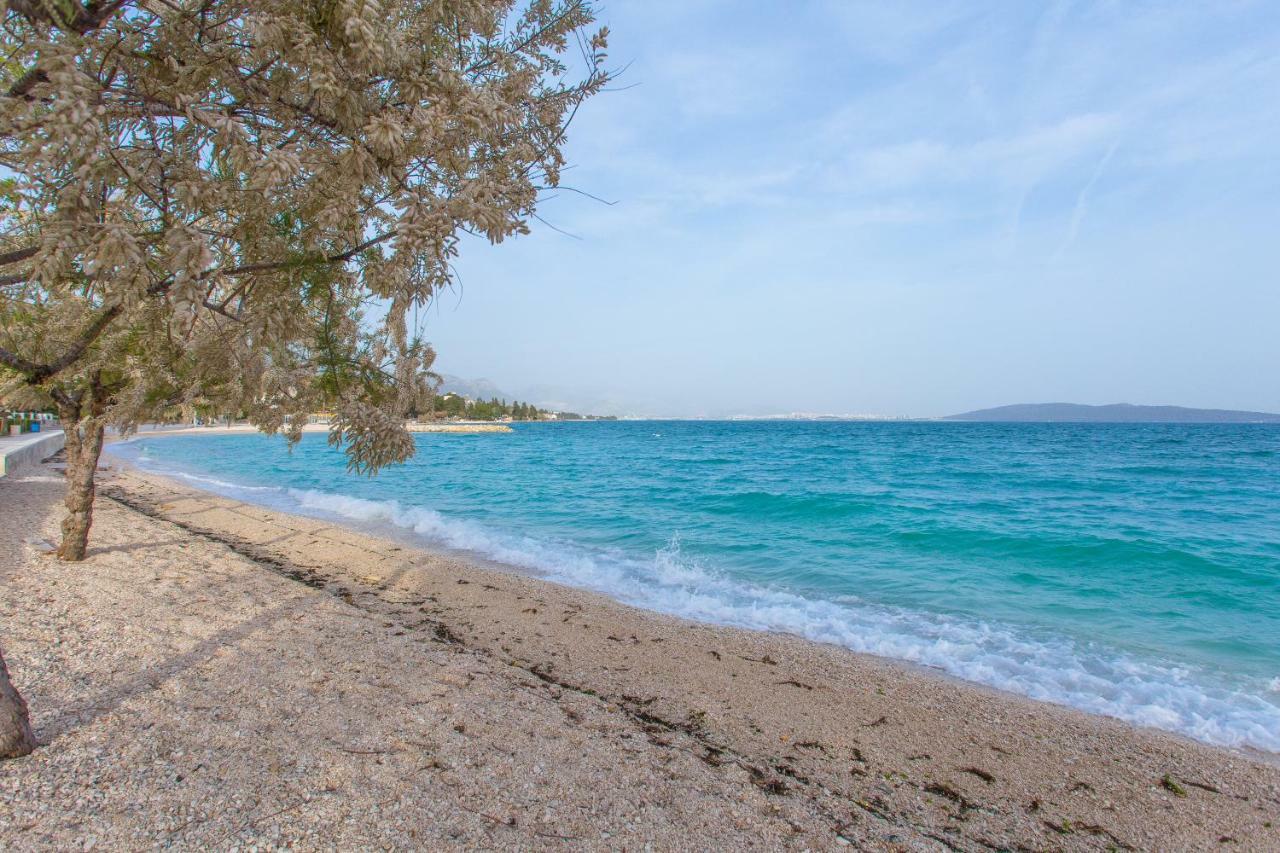 Seafront Apartment In Historical Cippico Castle Kaštela Extérieur photo